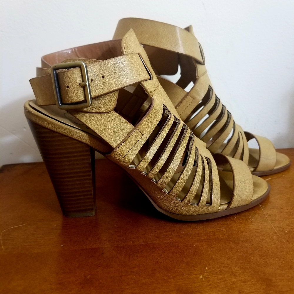 Tan Cutout Sandal